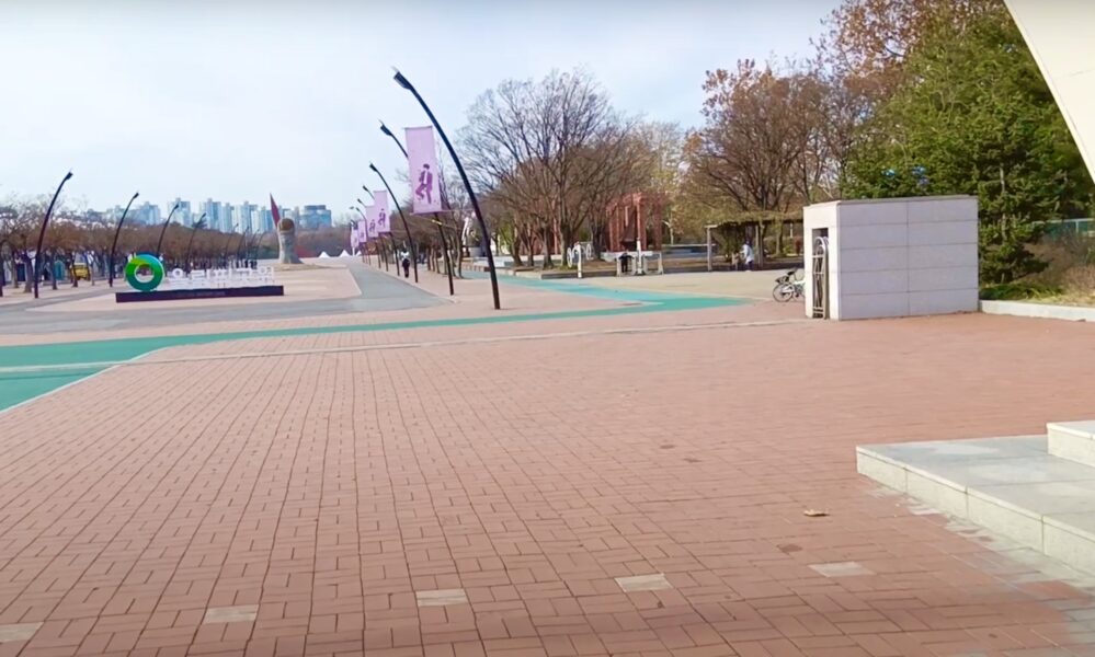 ドーミーインからKSPOまでの行き方(オリンピック公園を5分歩く)