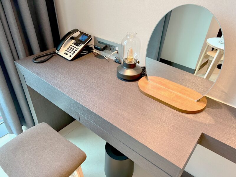 ユニオンホテルのデスク(ソウル人気格安ホテル)