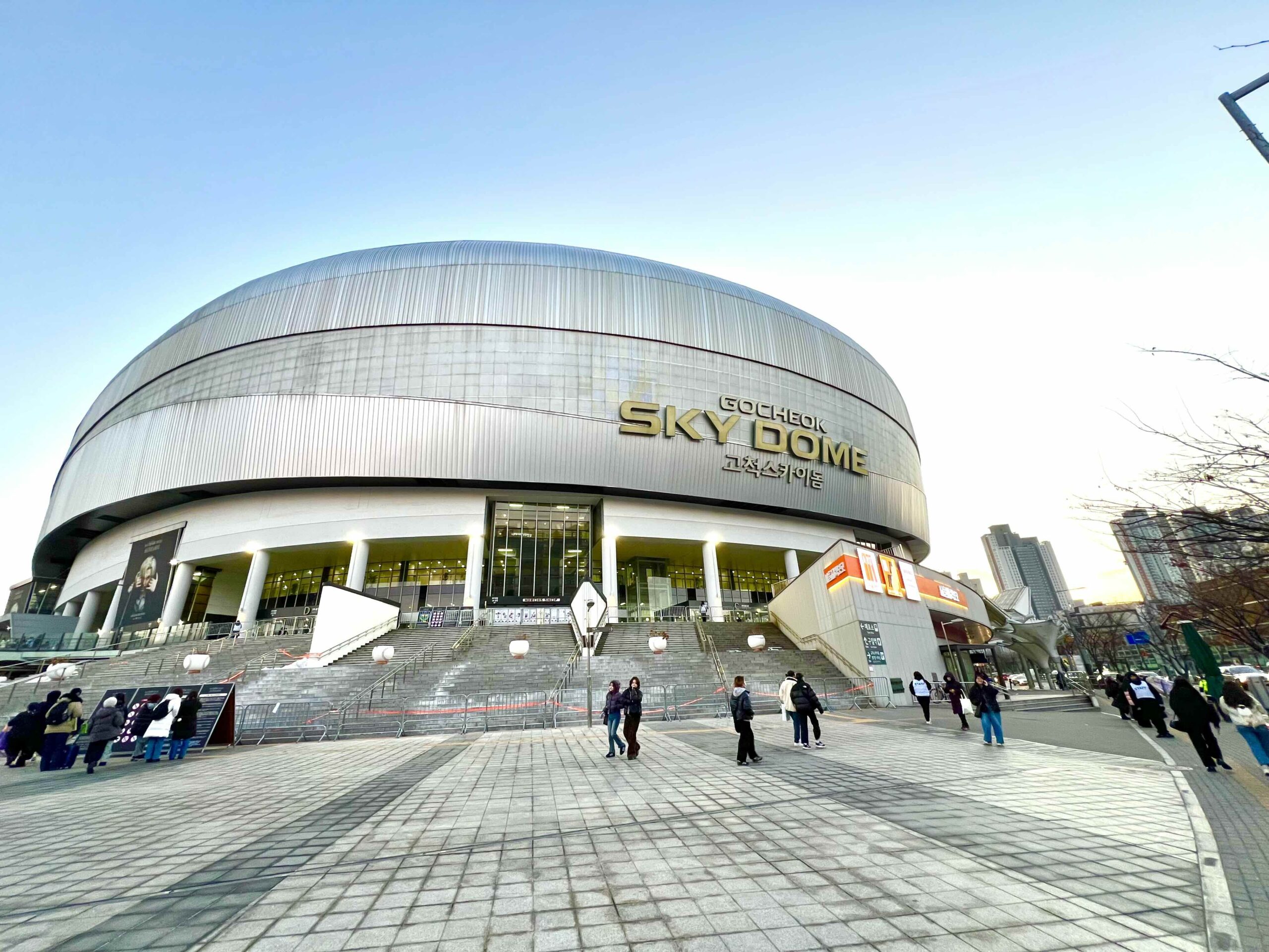 高尺(コチョク)ドーム外観(おすすめホテルガイド用)