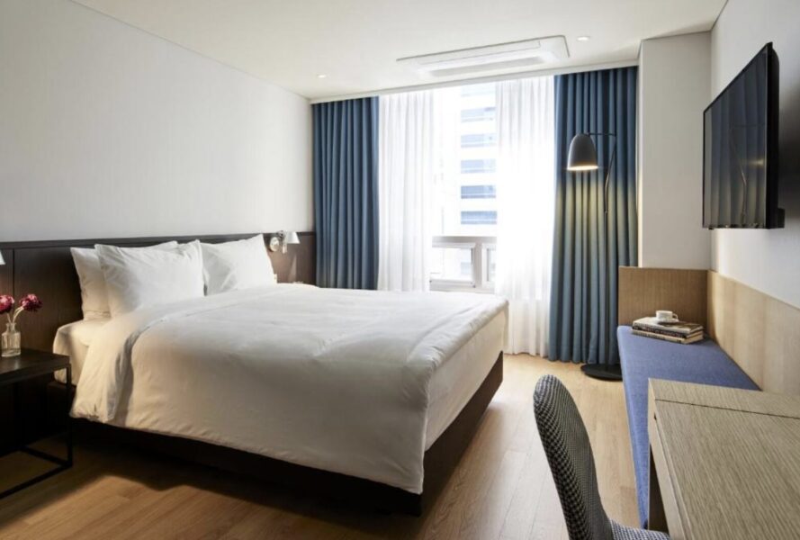 KSPOコン参戦時おすすめホテル第4位のホテルNEWV客室