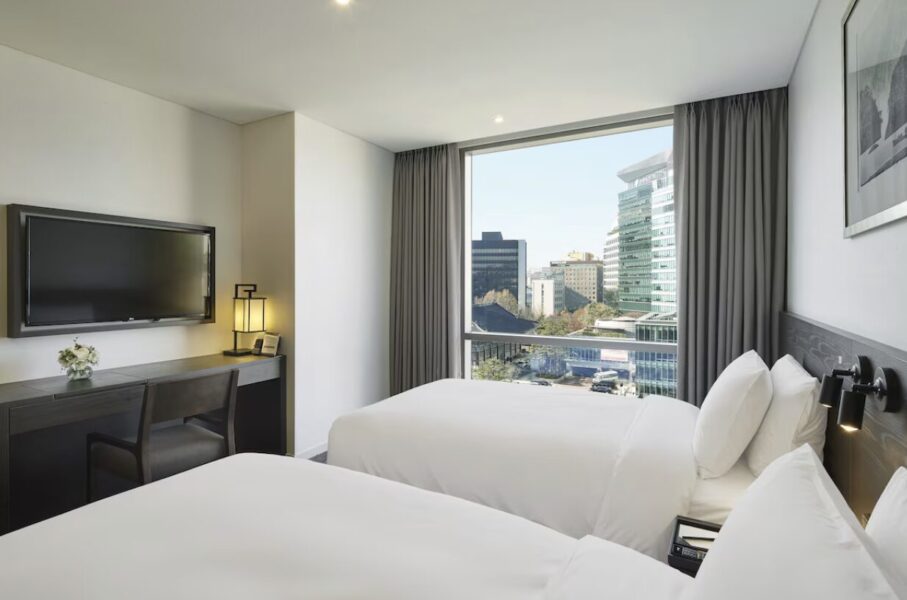 奨忠体育館のコンサート参戦に便利なナインツリーバイパルナスソウル仁寺洞の客室