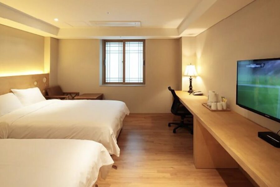 KBSアリーナファンミに便利なホテル、ドリームハウスのツインルーム