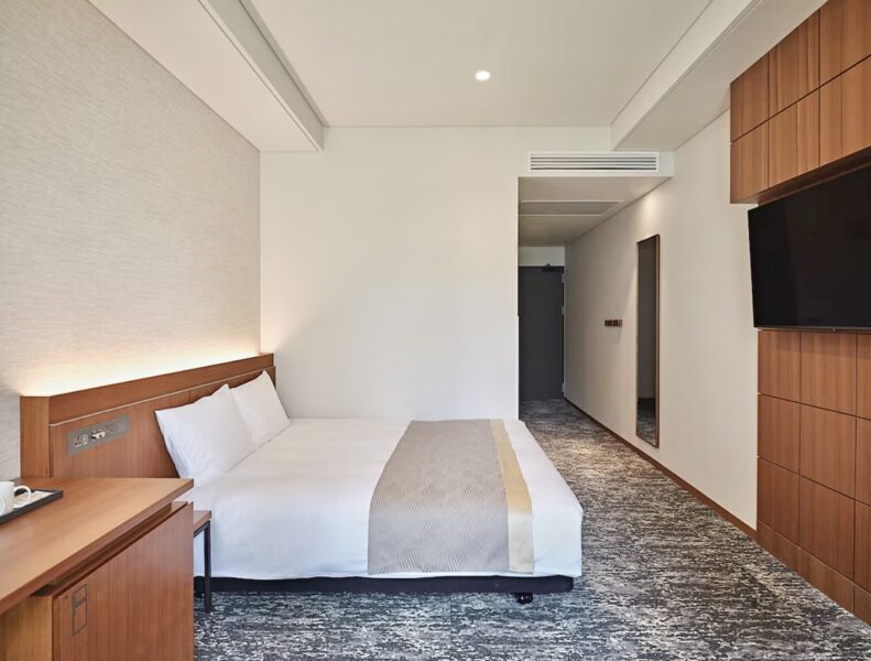 ソウルワールドカップ競技場ライブ参戦に便利なロイネットソウル麻浦の客室