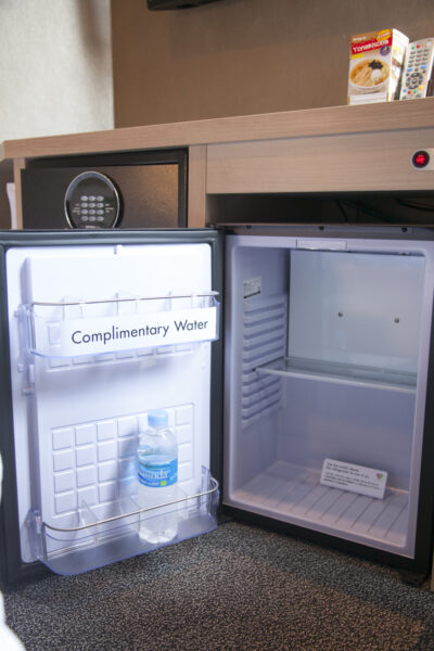 ソウルのおすすめホテル、ドーミーイン江南客室内の冷蔵庫