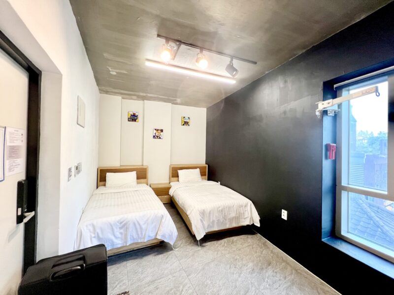 インスパイア・アリーナのコンサートに行くなら、コスパ最強ホテルのナビホステルがおすすめ