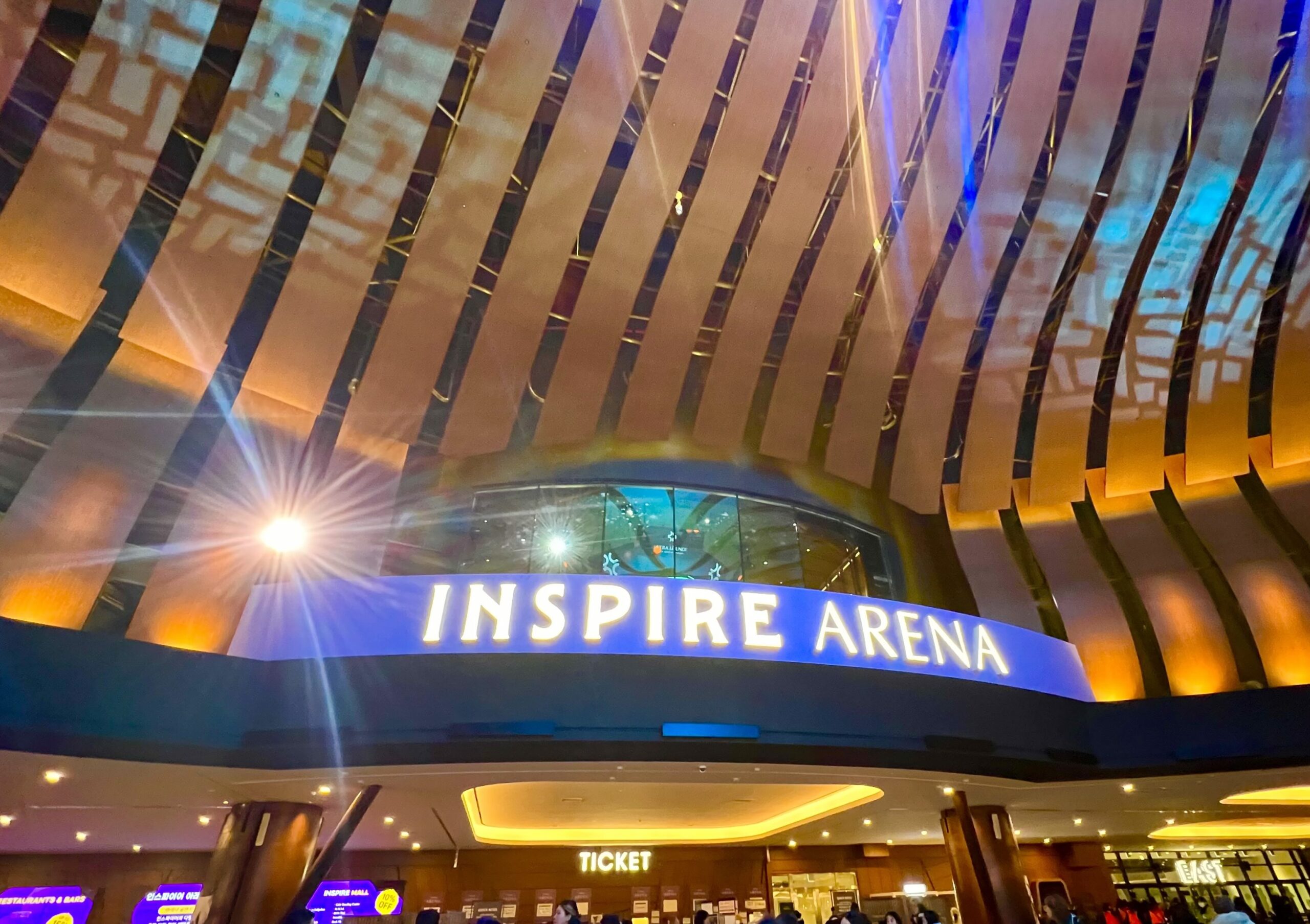 インスパイアアリーナ入口の様子