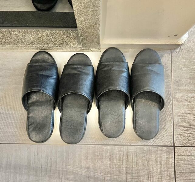 地下鉄永登浦駅近くにあるGMSホテルのスリッパの写真